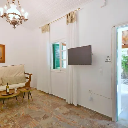 Minimalist Cozy House *