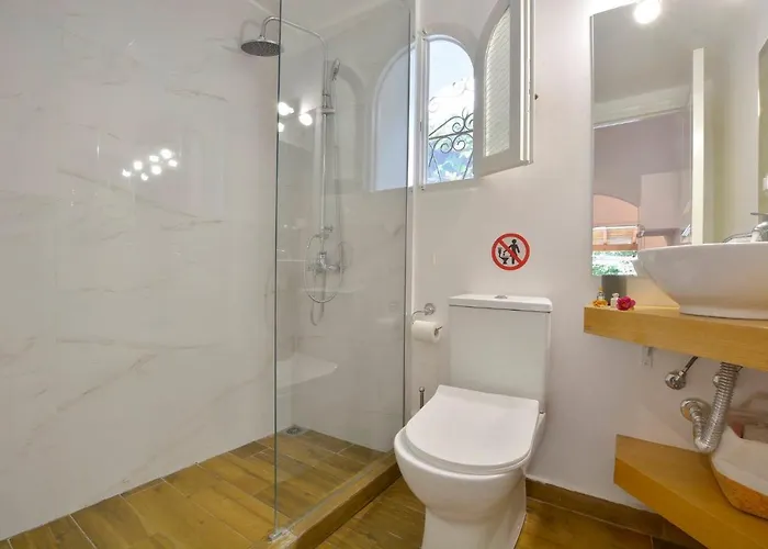 Minimalist Cozy House Vakantiehuis