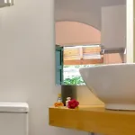 Case de vacanță Minimalist Cozy House