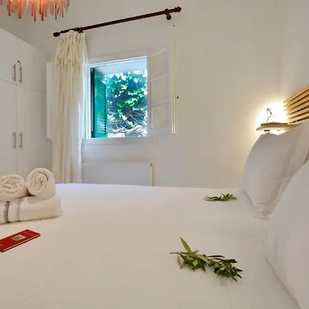 Дом отдыха Minimalist Cozy House